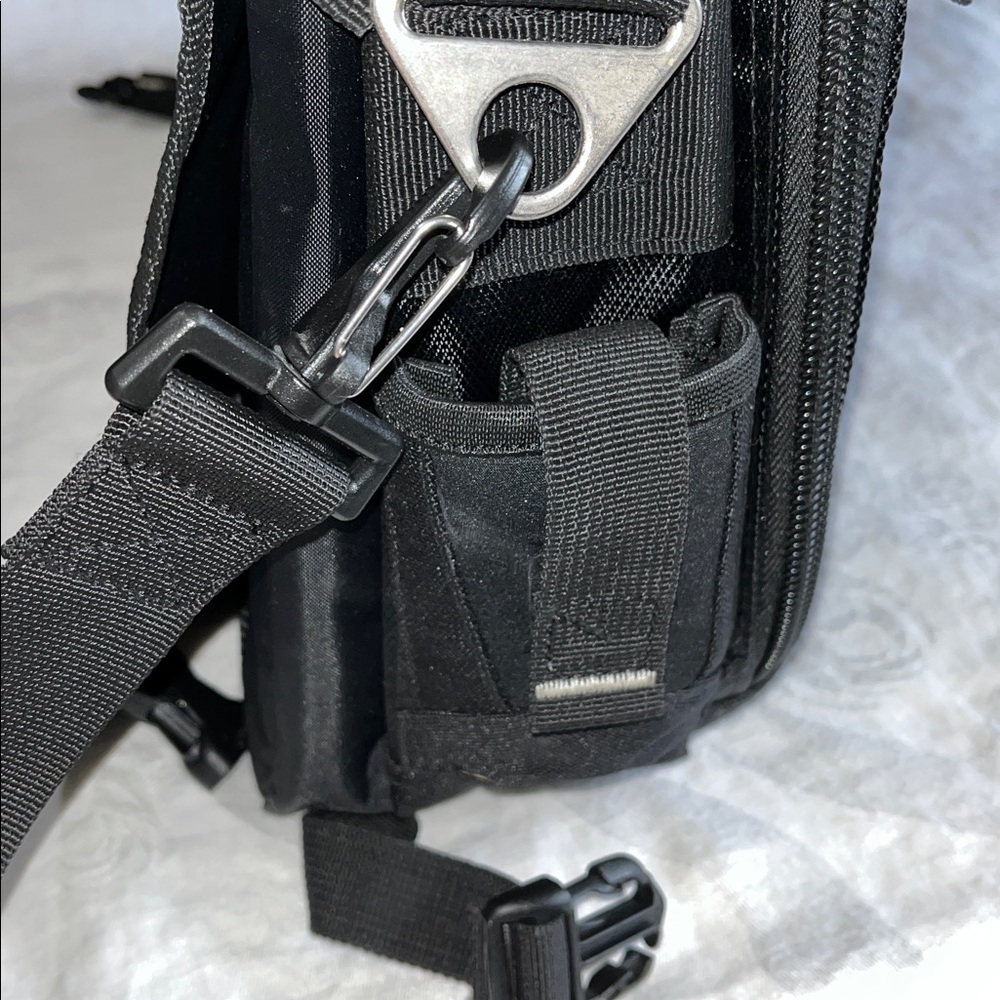 OGIO LAPTOP CARRYING CASE - Picture 11 of 16